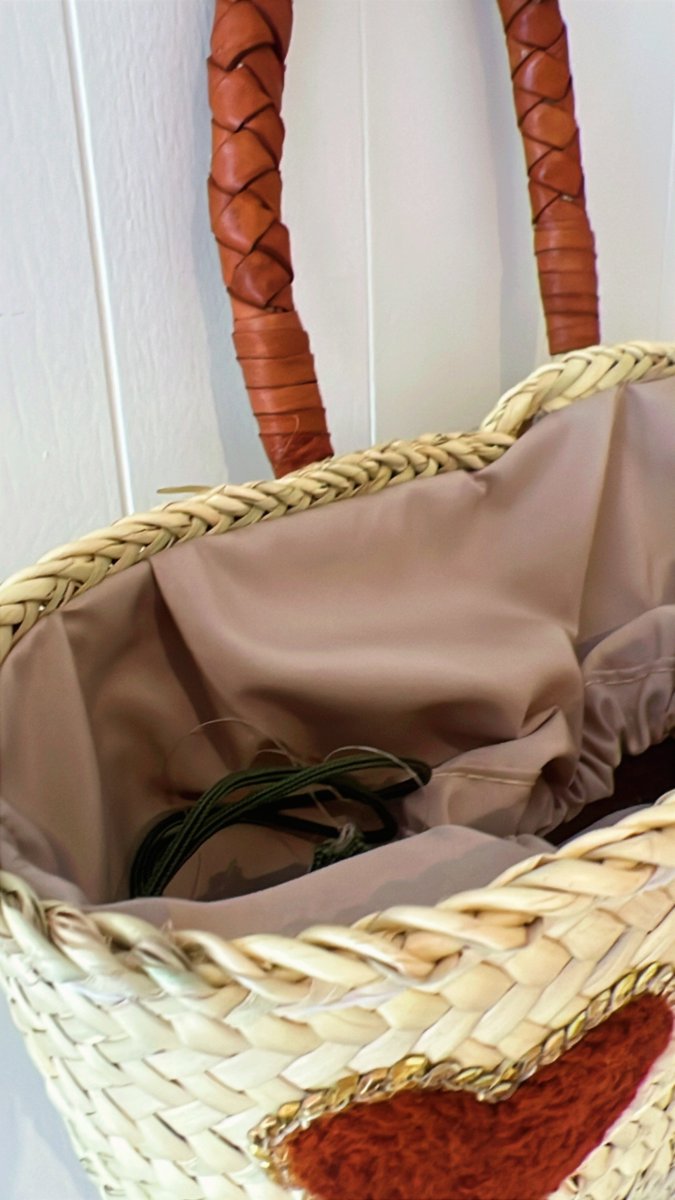 Panier COEUR marron main – Image 3